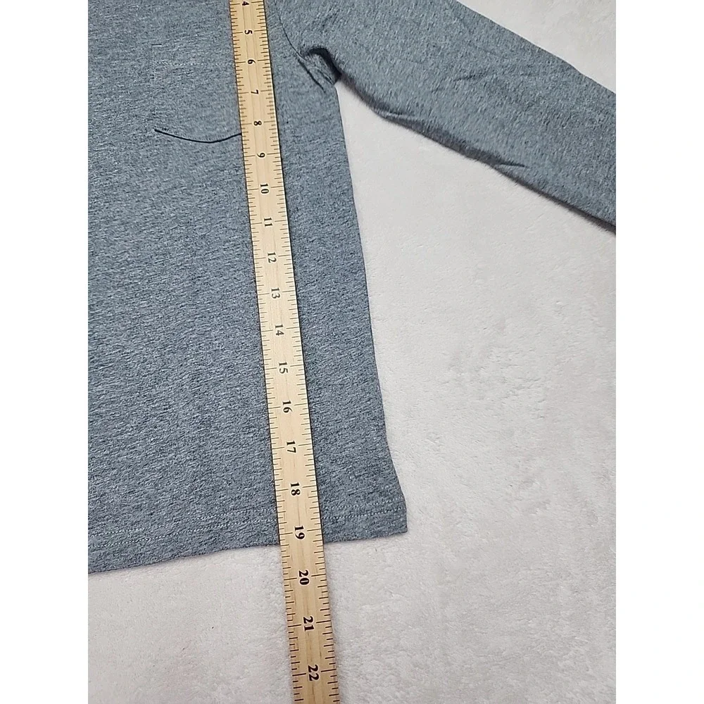 NWT Carter Long Sleeve Boys Gray Pocket T-shirt‎ Size 6